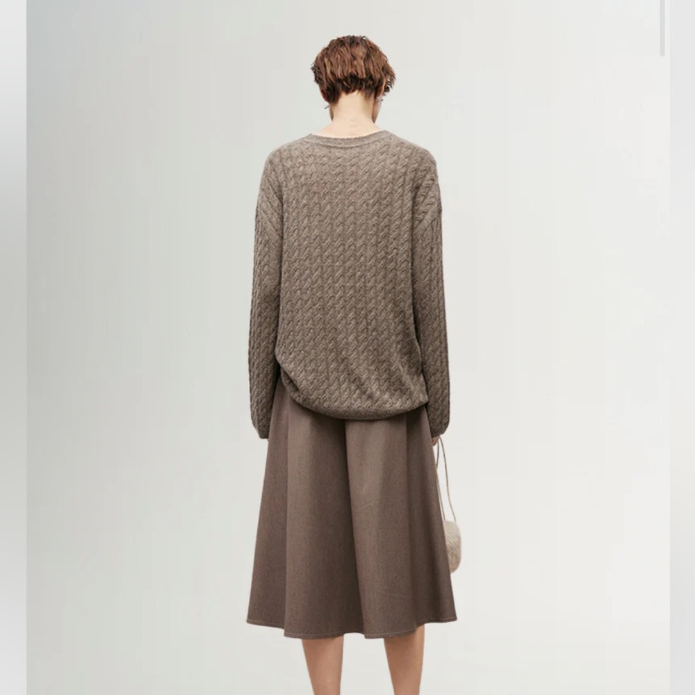 Meilleur Moment cable knit cashmere sweater - Picture 2 of 10